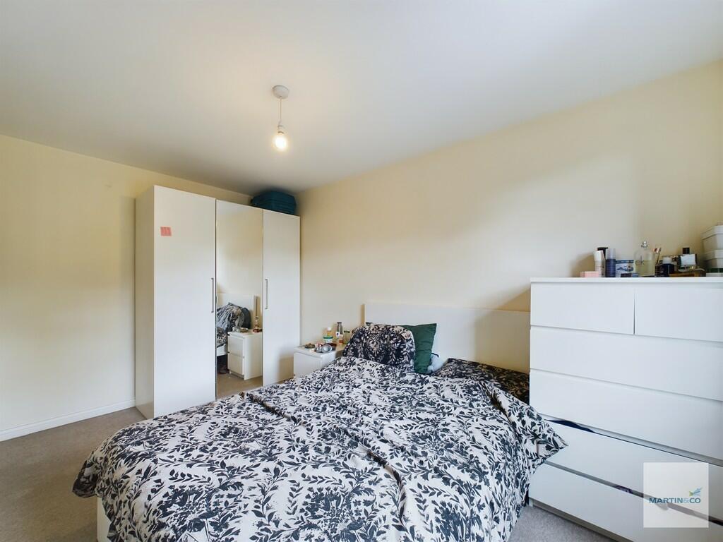 CAM03394G0-PR0153...