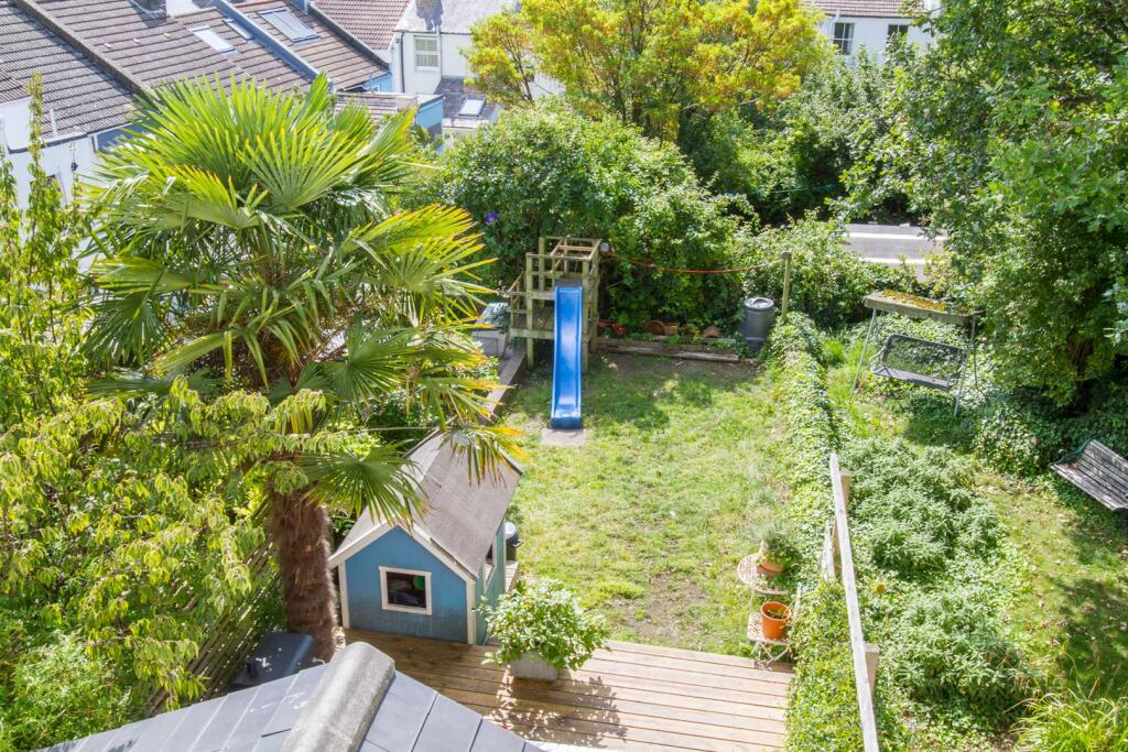 ariel view of garden.jpg