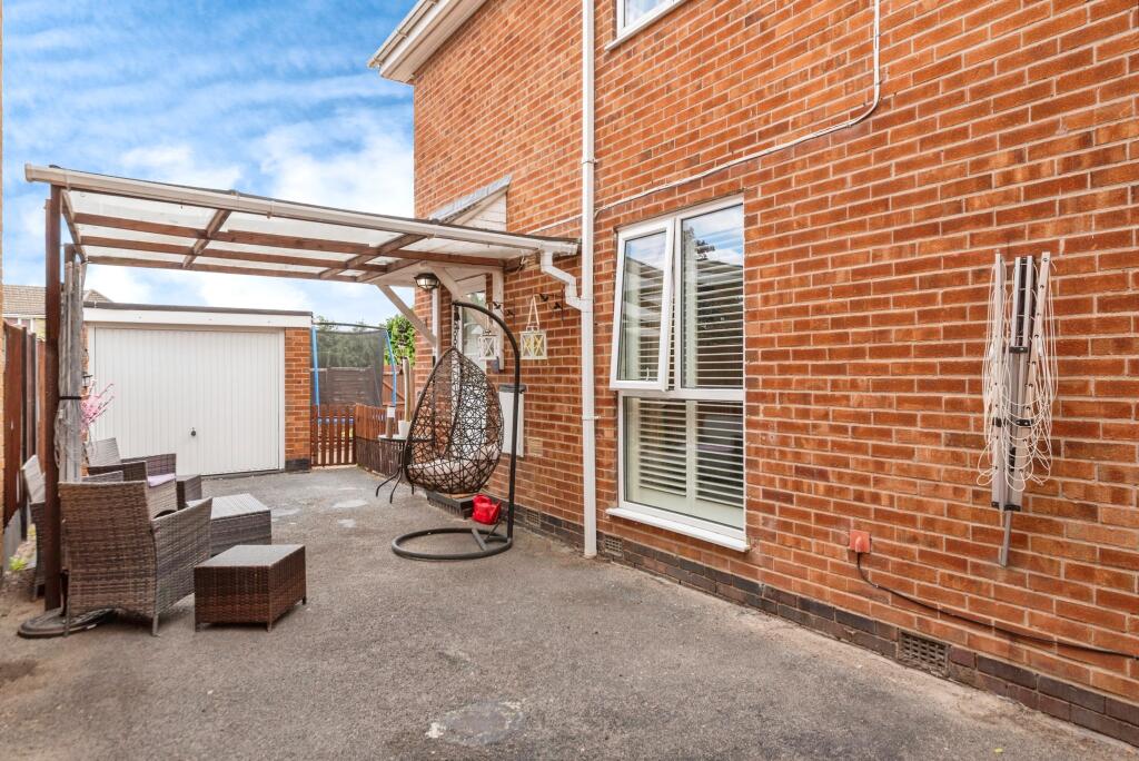 15_peascliffe_drive-16