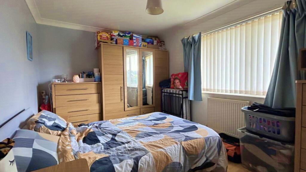 Bedroom 1.1.jpg
