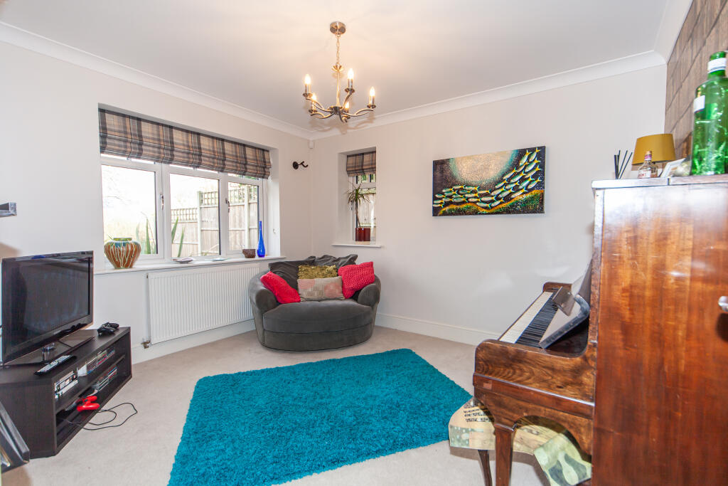 Reception room 2/ Study