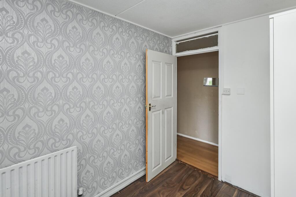 15 Linslade House, Lisson Green Estate, 36 Paveley Street, Marylebone, London NW8 8TL