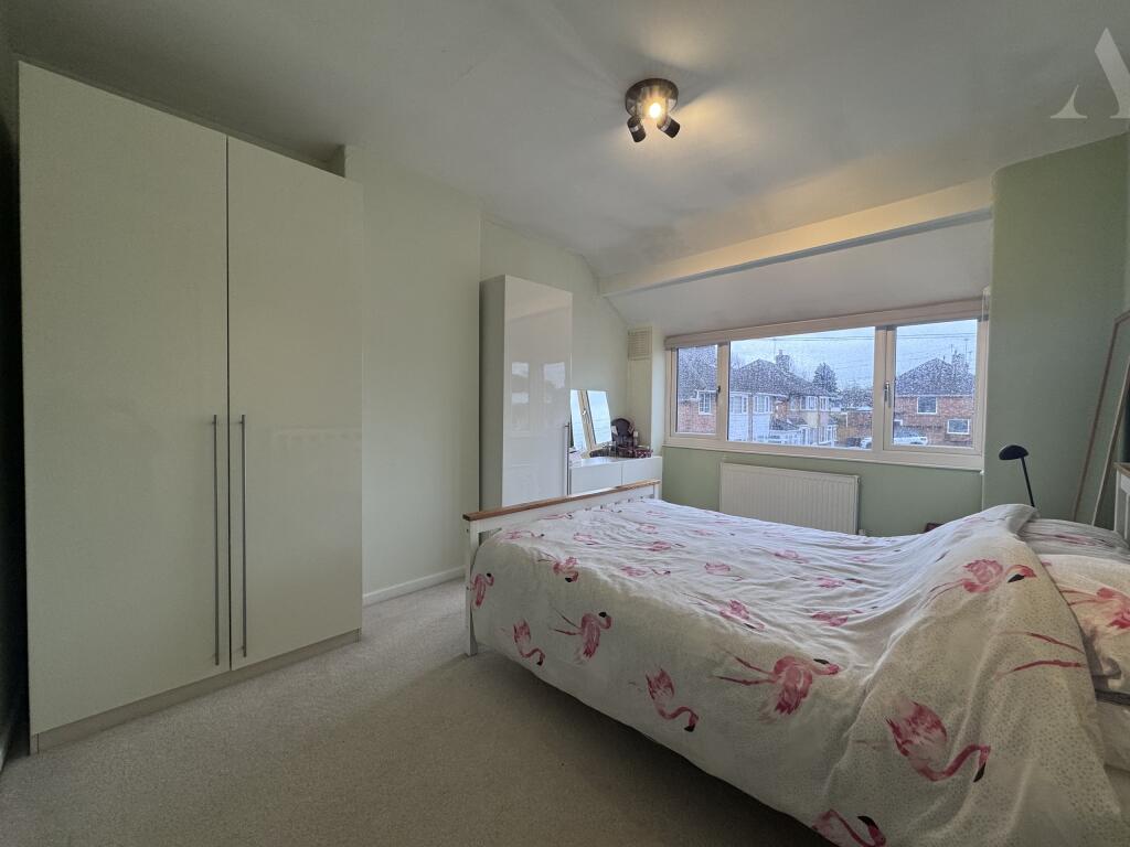 26 Quinton Close bedroom 1