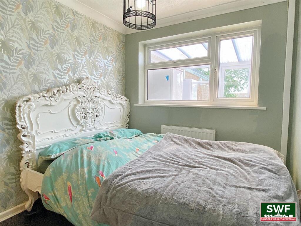 Bedroom2.jpg