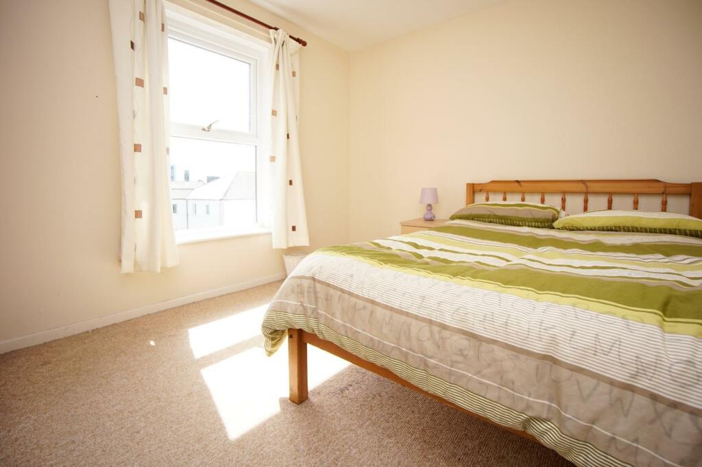 Flat 3, 12 Camden2.jpg