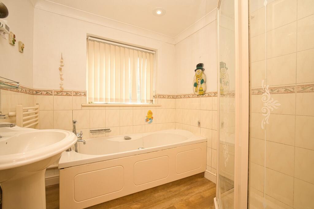 Picture 11