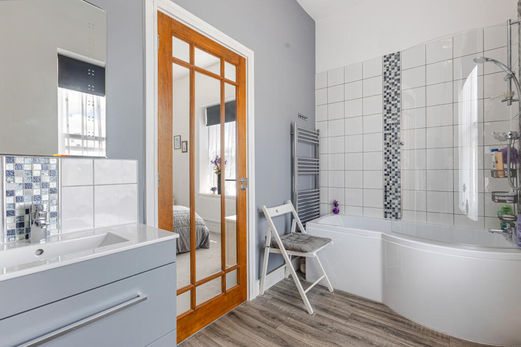 A24 - 9 Cator, Stoke Gabriel - 250708