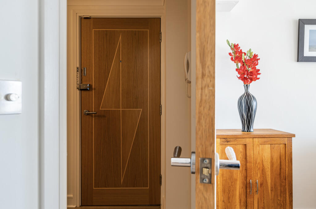 1331548-14-6888e2...