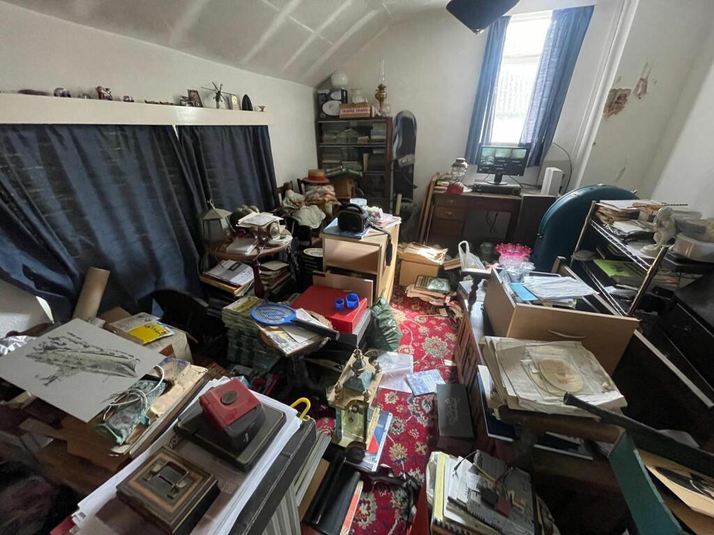 BEDROOM THREE