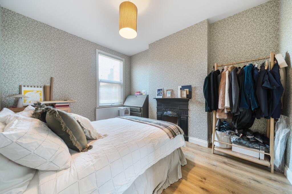 1318039-20-686d48...