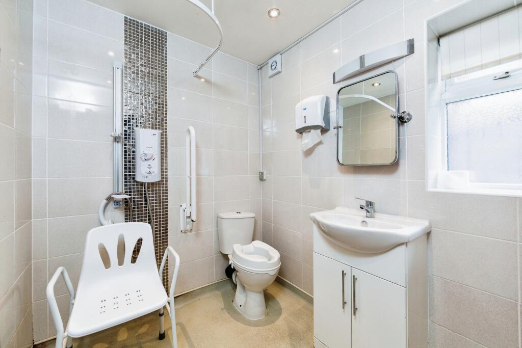 Downstairs Wetroom