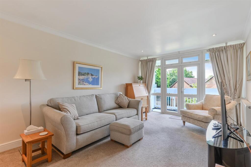 KILLASSER COURT, 10  (4).jpg