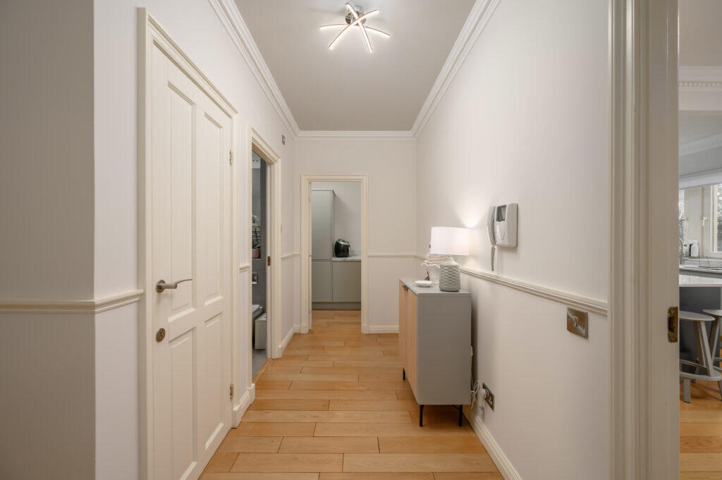 61/3 Canaan Lane, Morningside, EH10 4SG