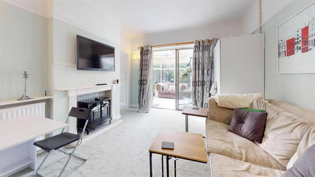 Manley-Grove-Living-Room 2.jpg