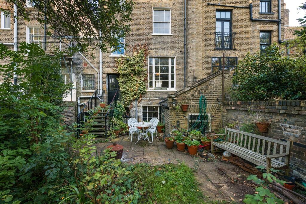 Richmond Road, E8