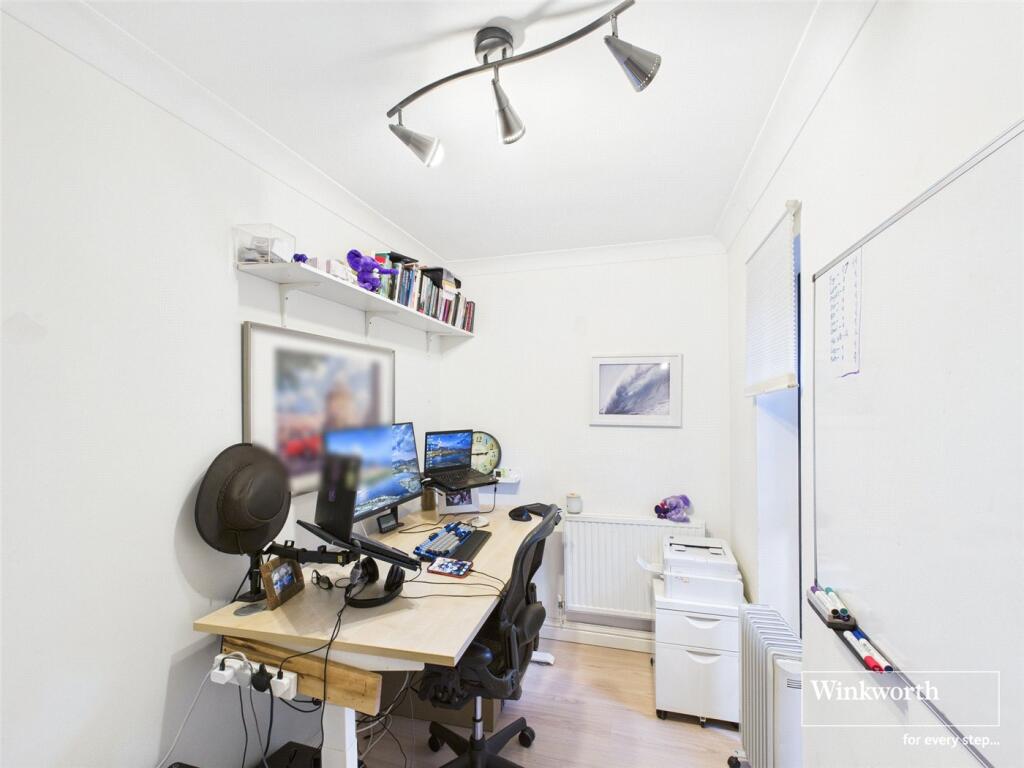 Clevedon Drive, Earley, Reading, Berkshire, RG6