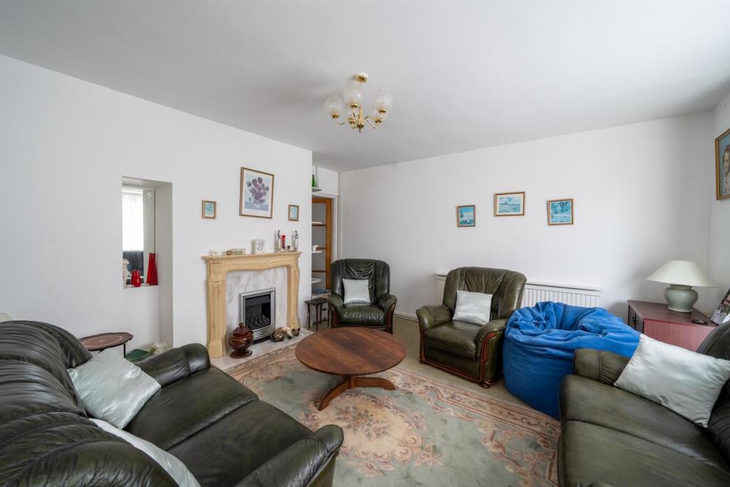 20 The Highway-15.jpg