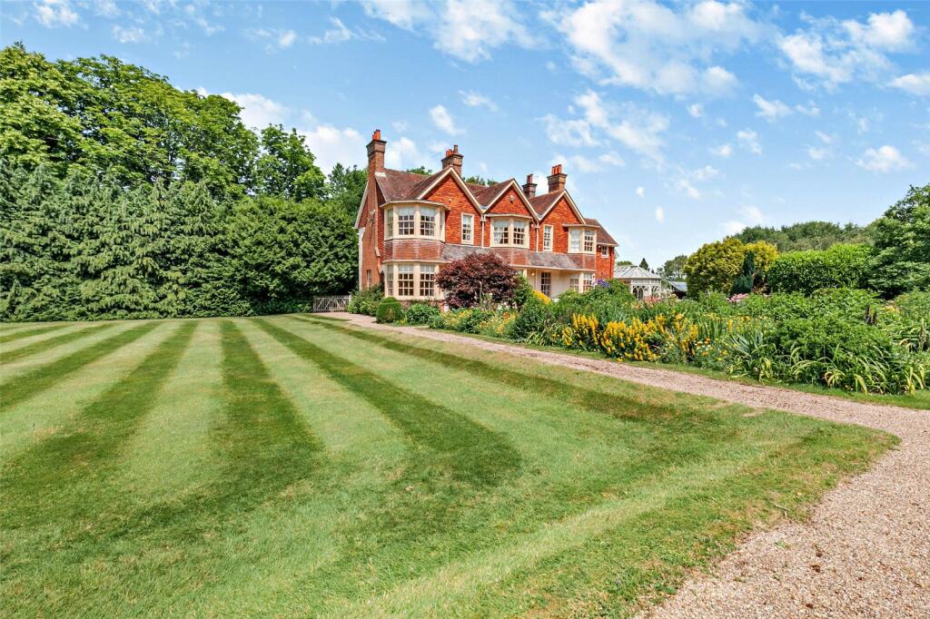 Charlewood House
