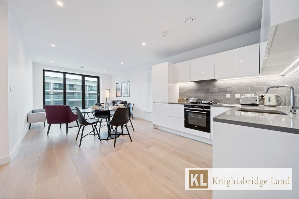 Marco Polo Tower,  Bonnet Street, London