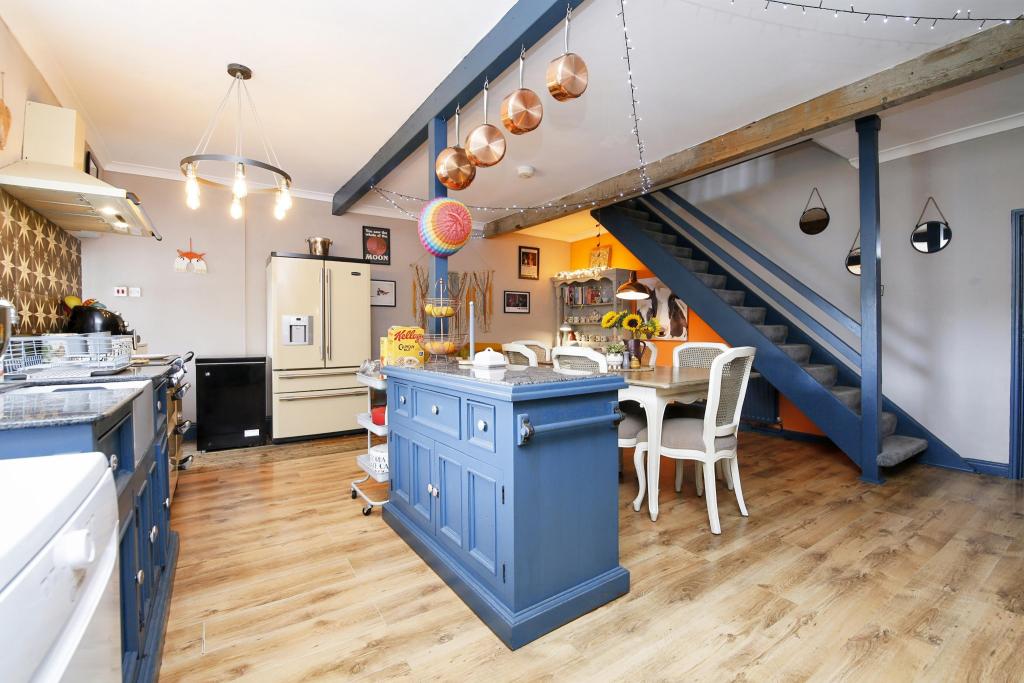 Kitchen/Family Room