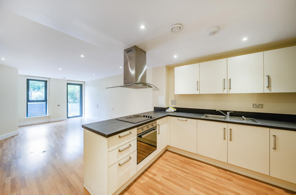 1354172-6-68c182d...