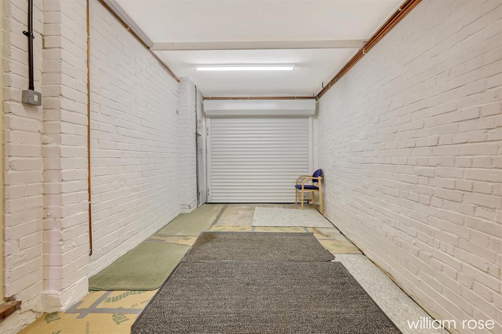 30_img_5601_22 copy.jpg