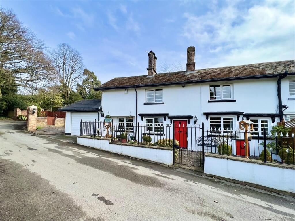 Monument Lane Hagley 1.jpg