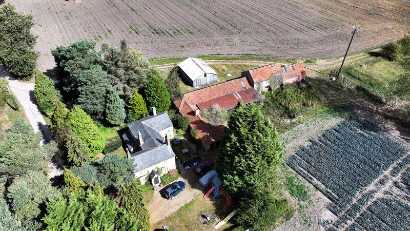 Clements House and Yard