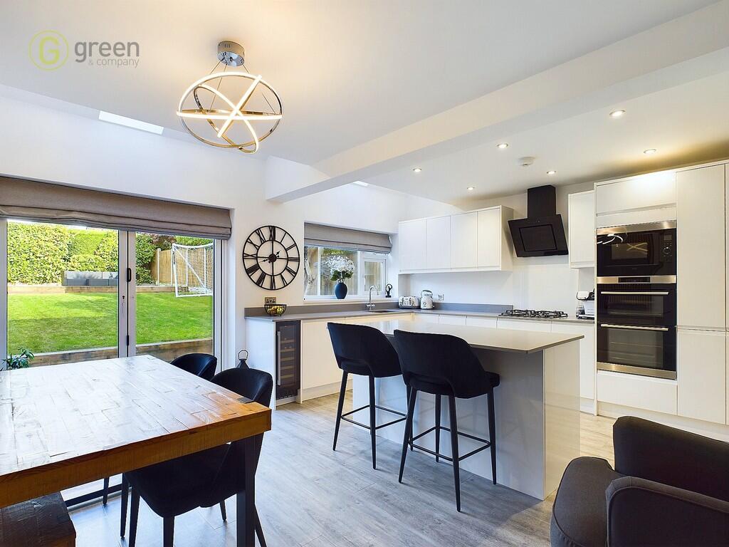 CAM03830G0-PR0092...