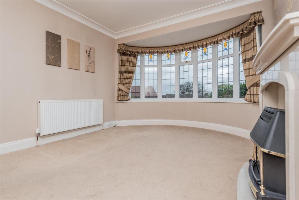 Living Room: