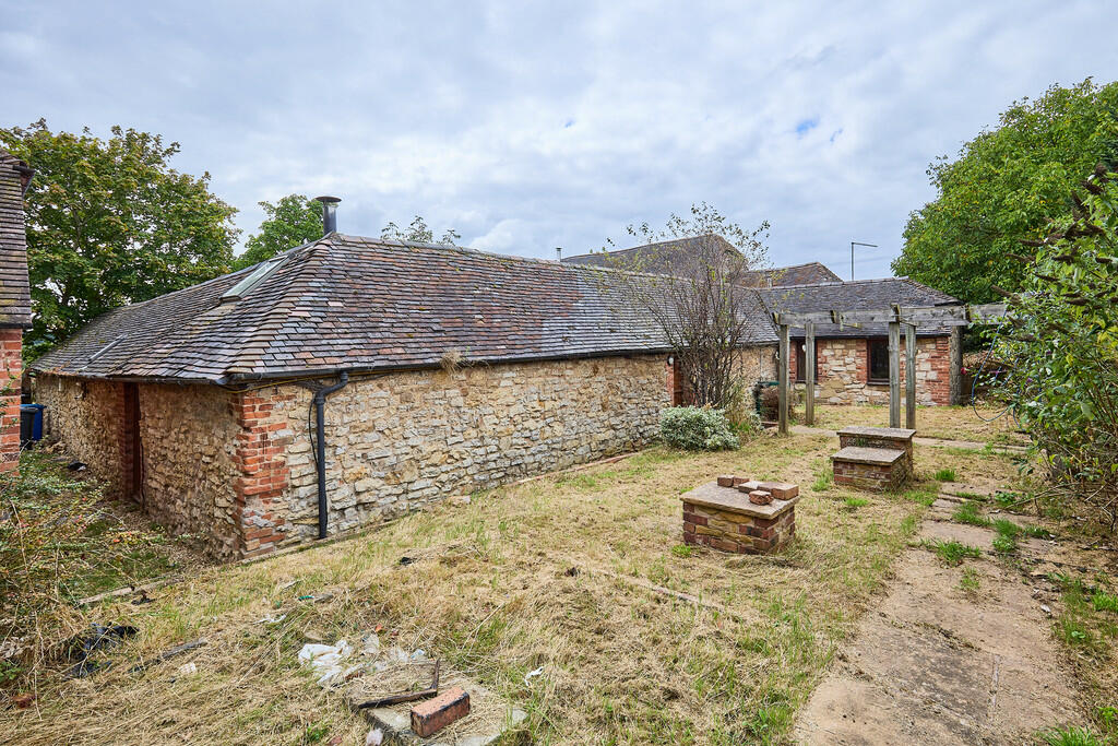 Edward Knight 202...