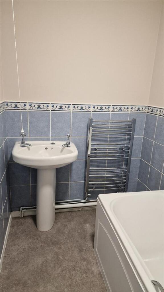 WhatsApp Image 2025-10-20 at 11.07.31_cfd5a20f.jpg