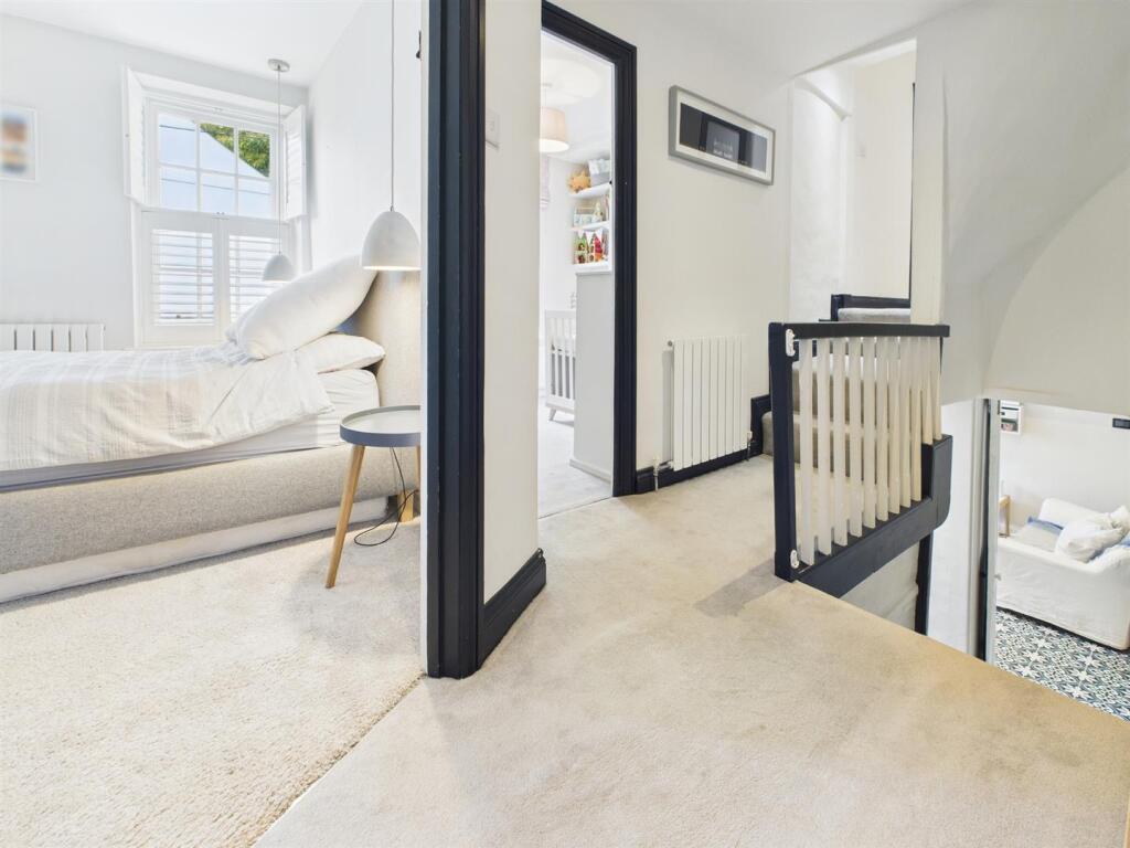 FIRST FLOOR STAIRS AND LANDING