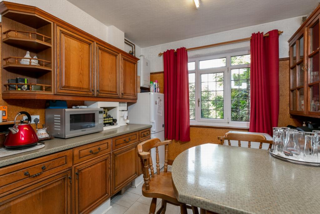 Kitchen/breakfast rm