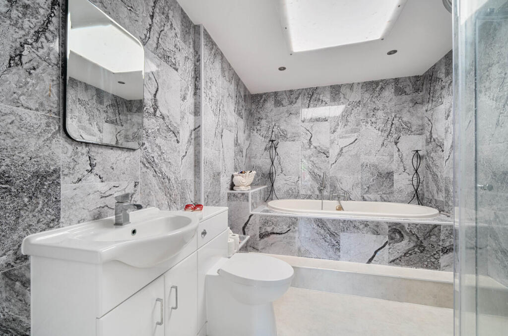 1294363-15-6835eb...