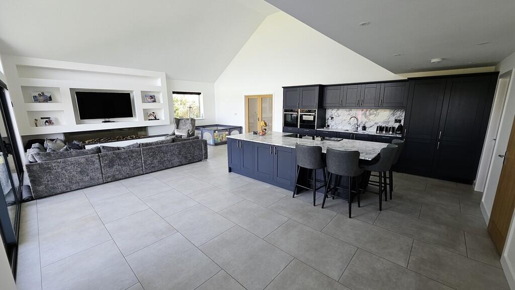 Kitchen Living ar...