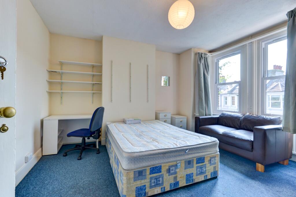 73 Hythe Road Bedroom 4