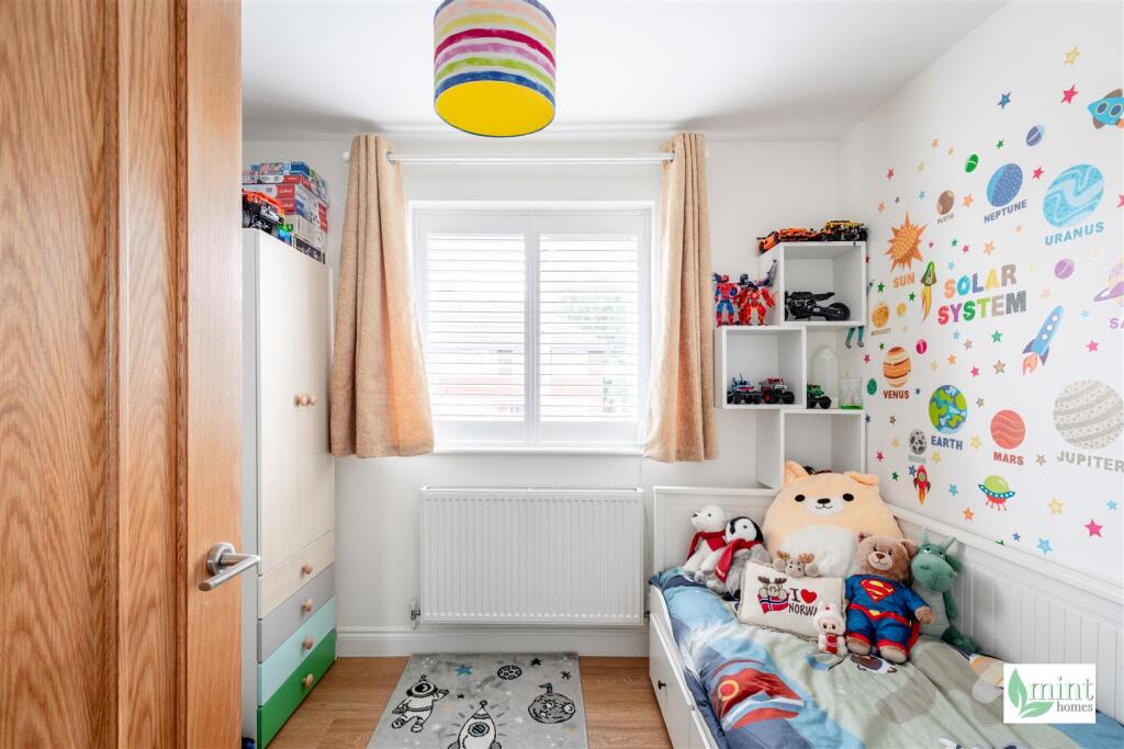 Watermark - 24 Manor Drive-9.jpg