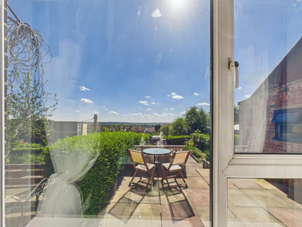 Lounge/Dining Room View