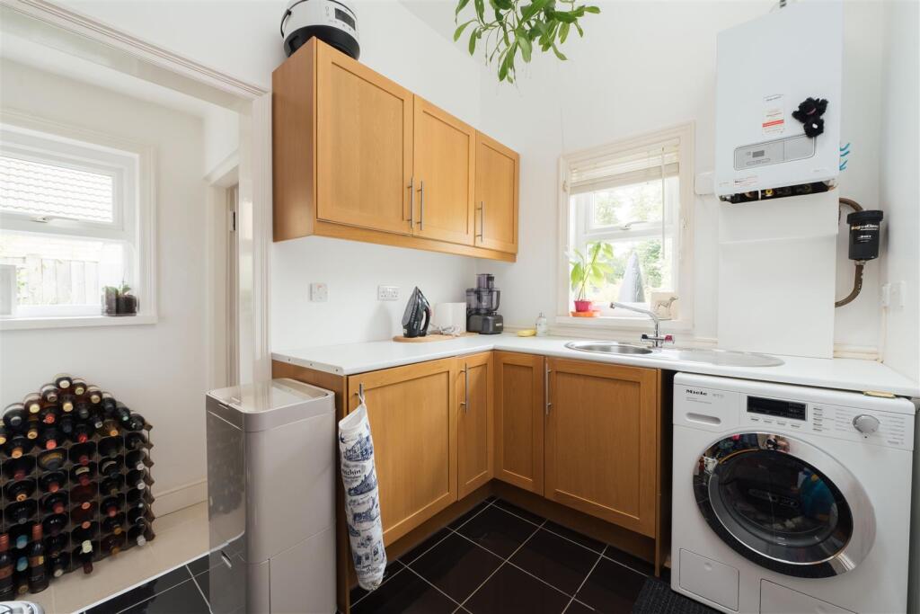 3 Kings Road, Hitchin-10.jpg