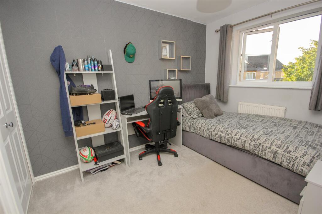 Bedroom 2.jpg