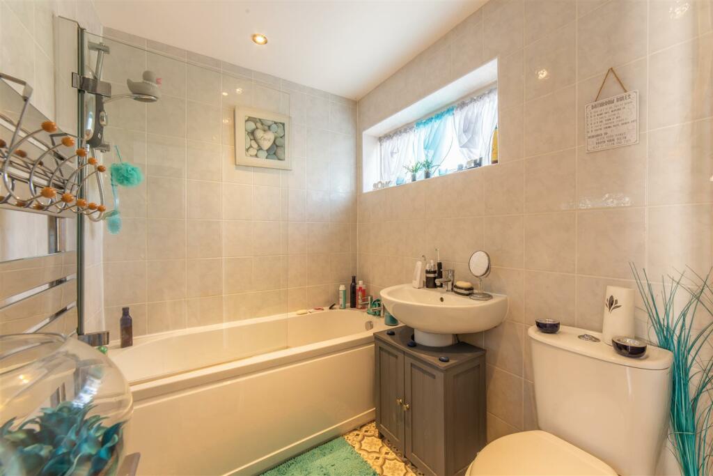 6 Picwic Green-3.jpg