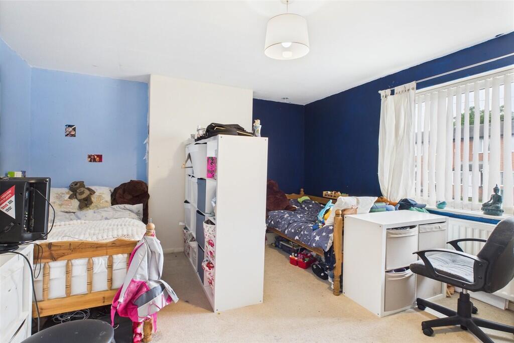 112597_182052_IMA...