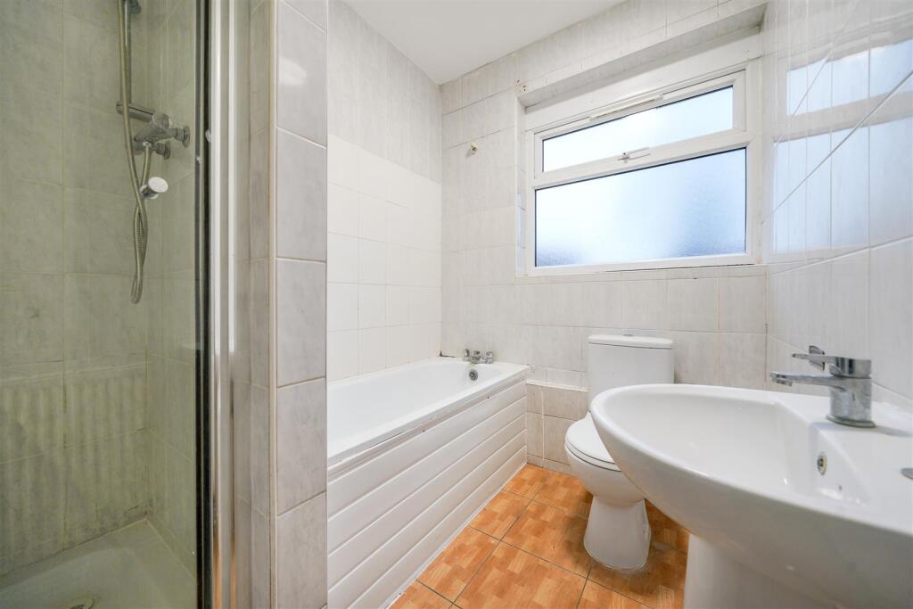 947 Harrow Road - qDsfjVEXQl0t6BBOhQv7.jpg