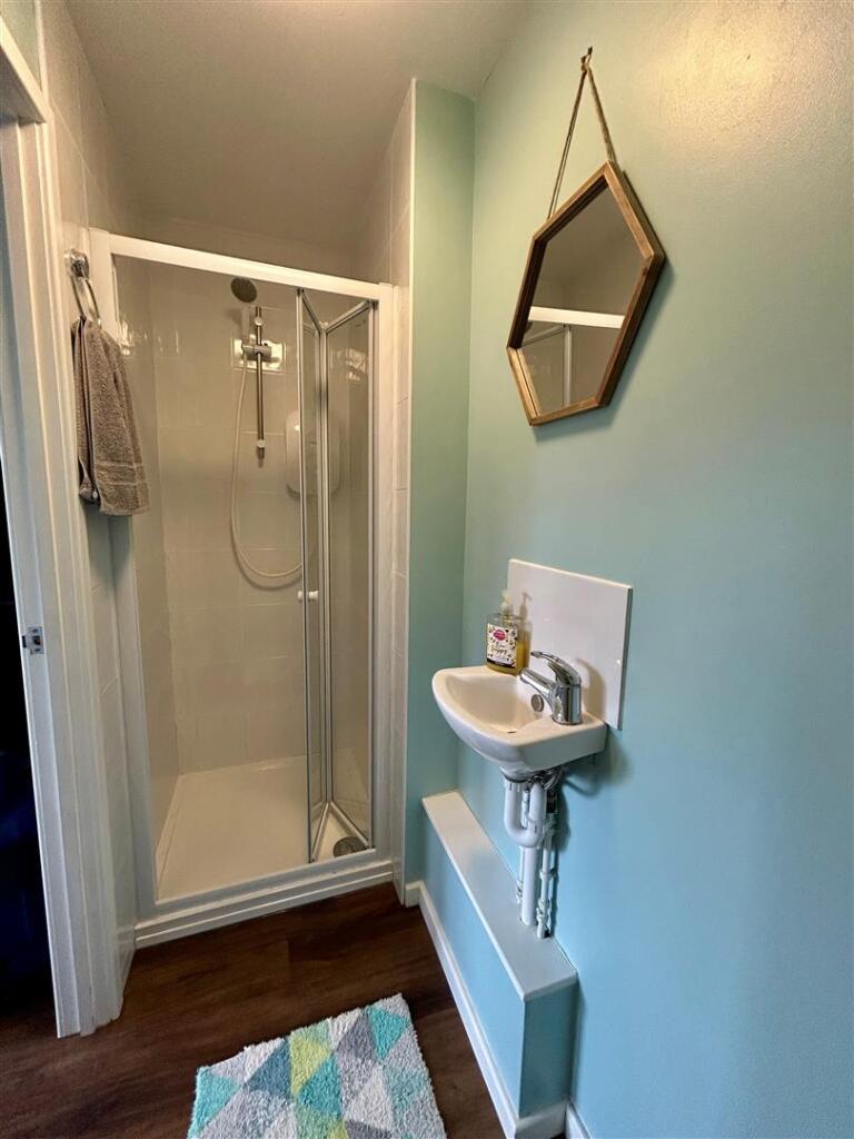 Shower george.jpg