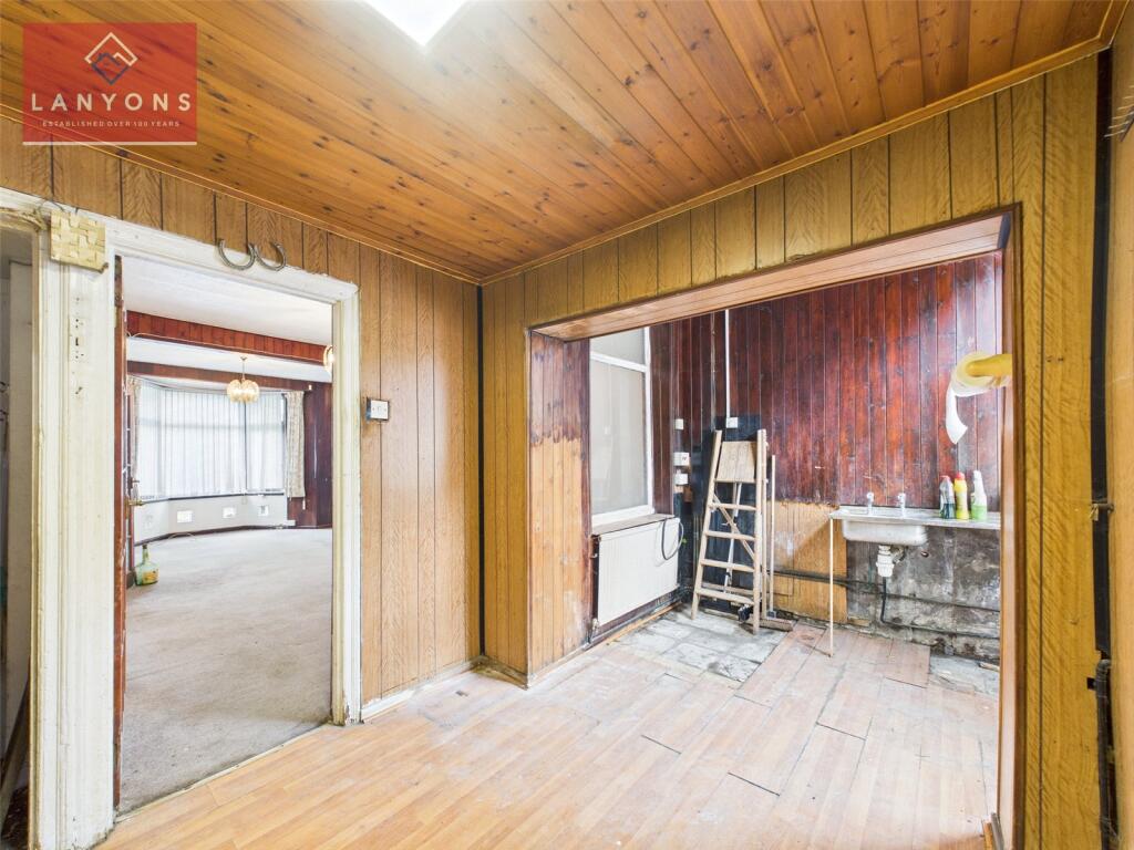 Picture No. 04