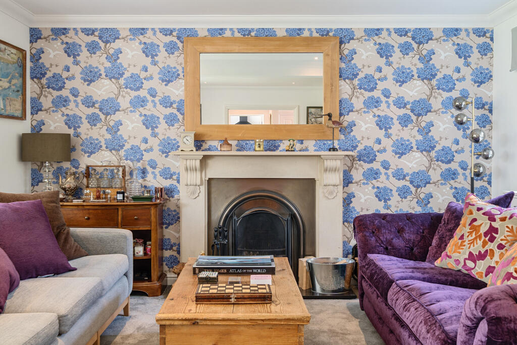 1306321-17-684c06...