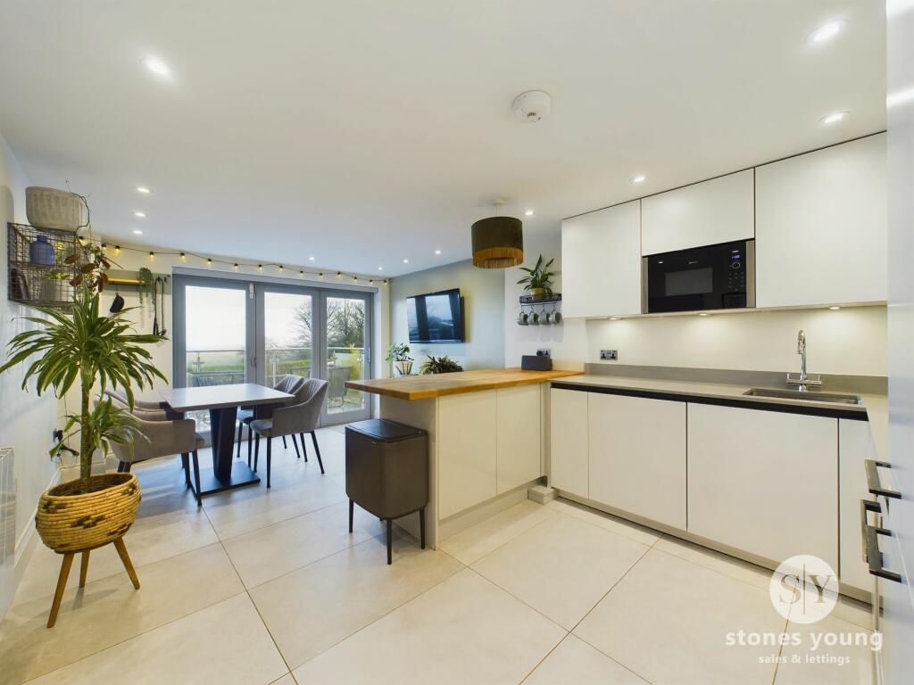 Open Plan Living Dining Kitchen