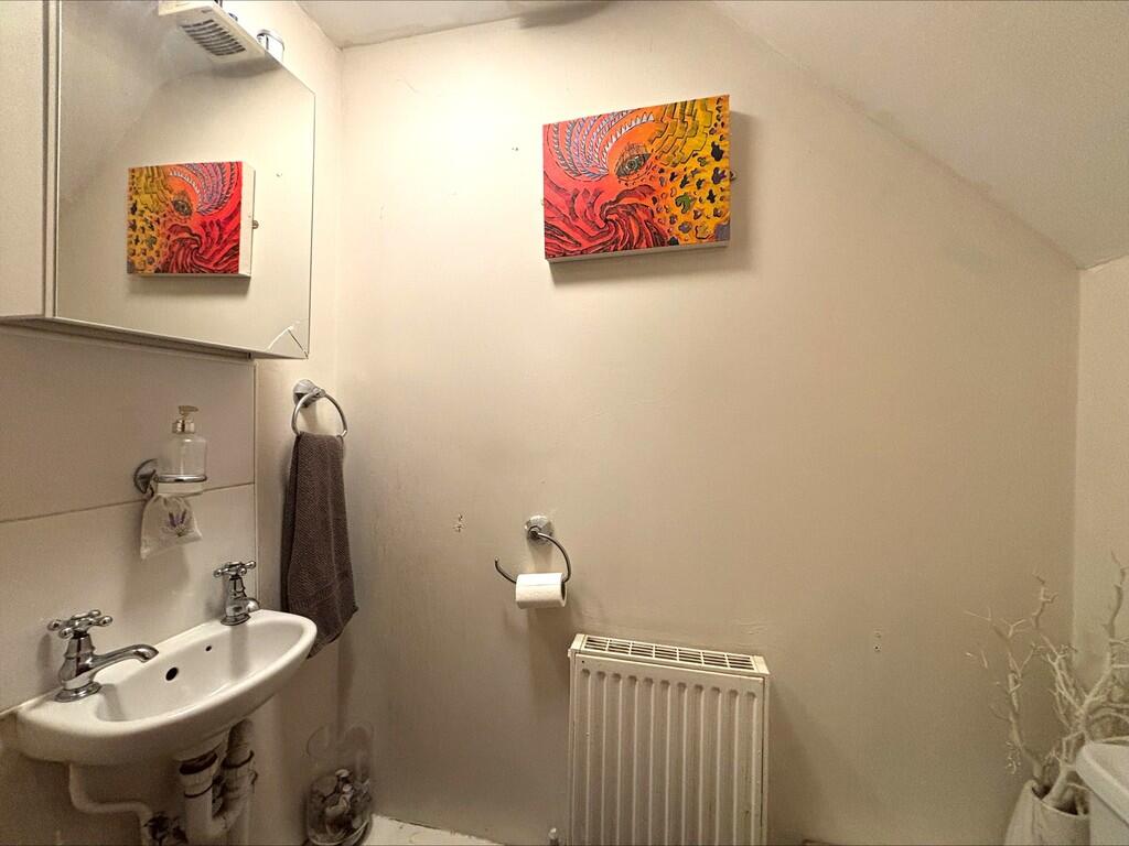 processed-632504E...