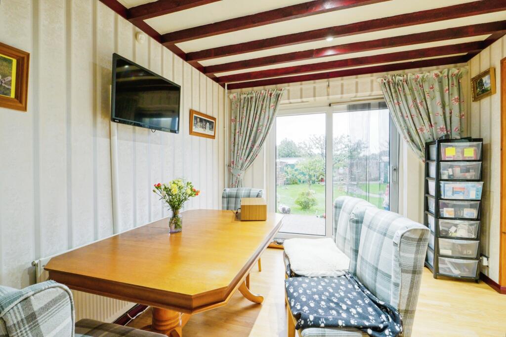 31 Lonsdale Avenue, Margate CT9 3BY